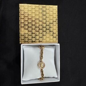 New Michael Kors bracelet